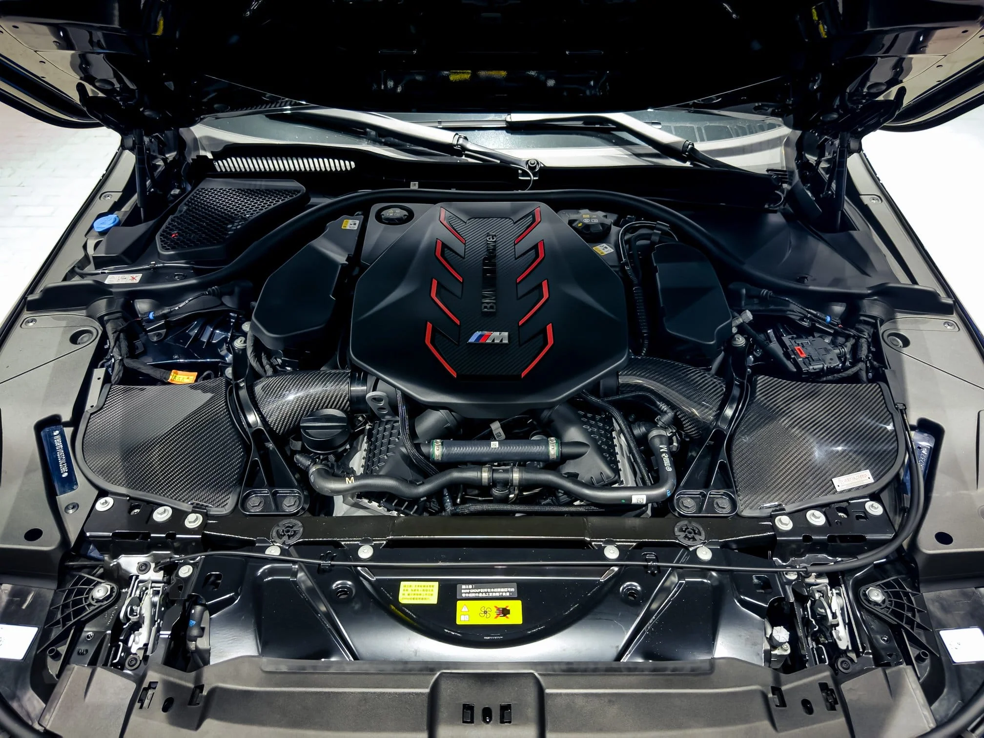 ARMASPEED BMW M5 | G90 | Carbon Fiber Cold Air Intake - Image 6