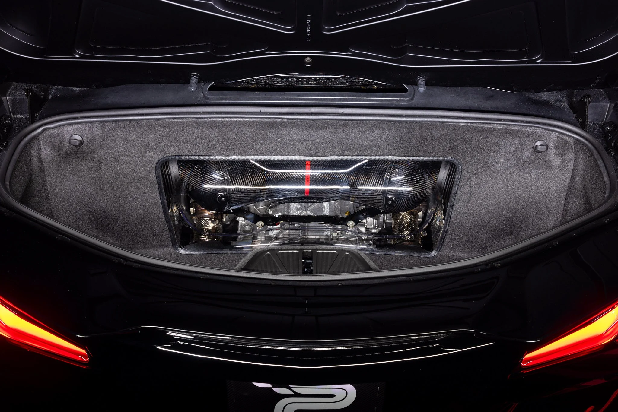 Eventuri Chevrolet Corvette C8 Z06 Hard Top Convertible | Carbon Intake - Image 2
