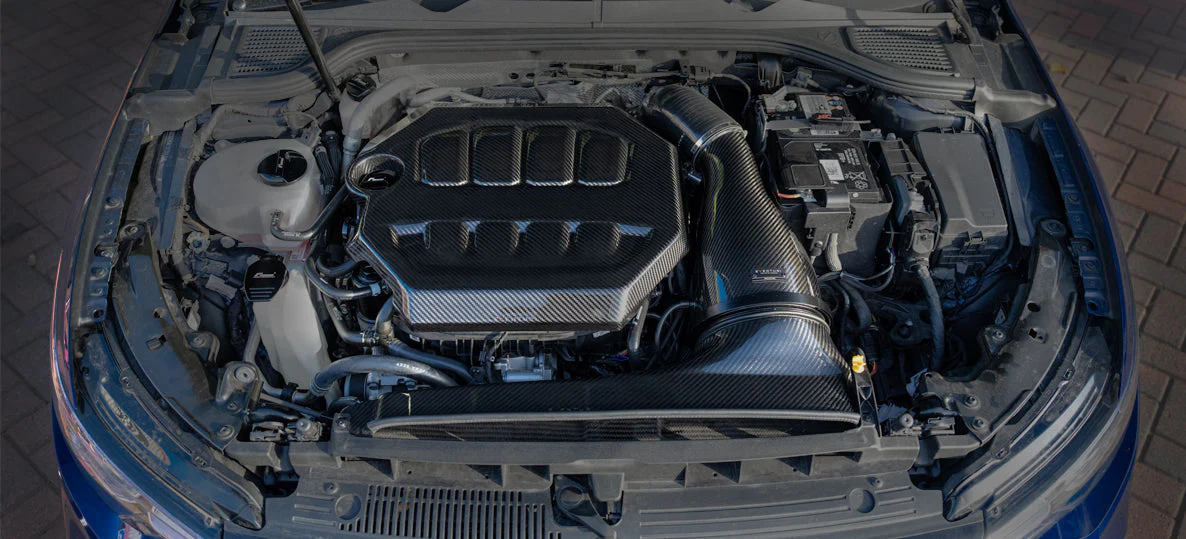 Eventuri Volkswagen Golf | MK8 | Carbon Engine Cover - Image 3