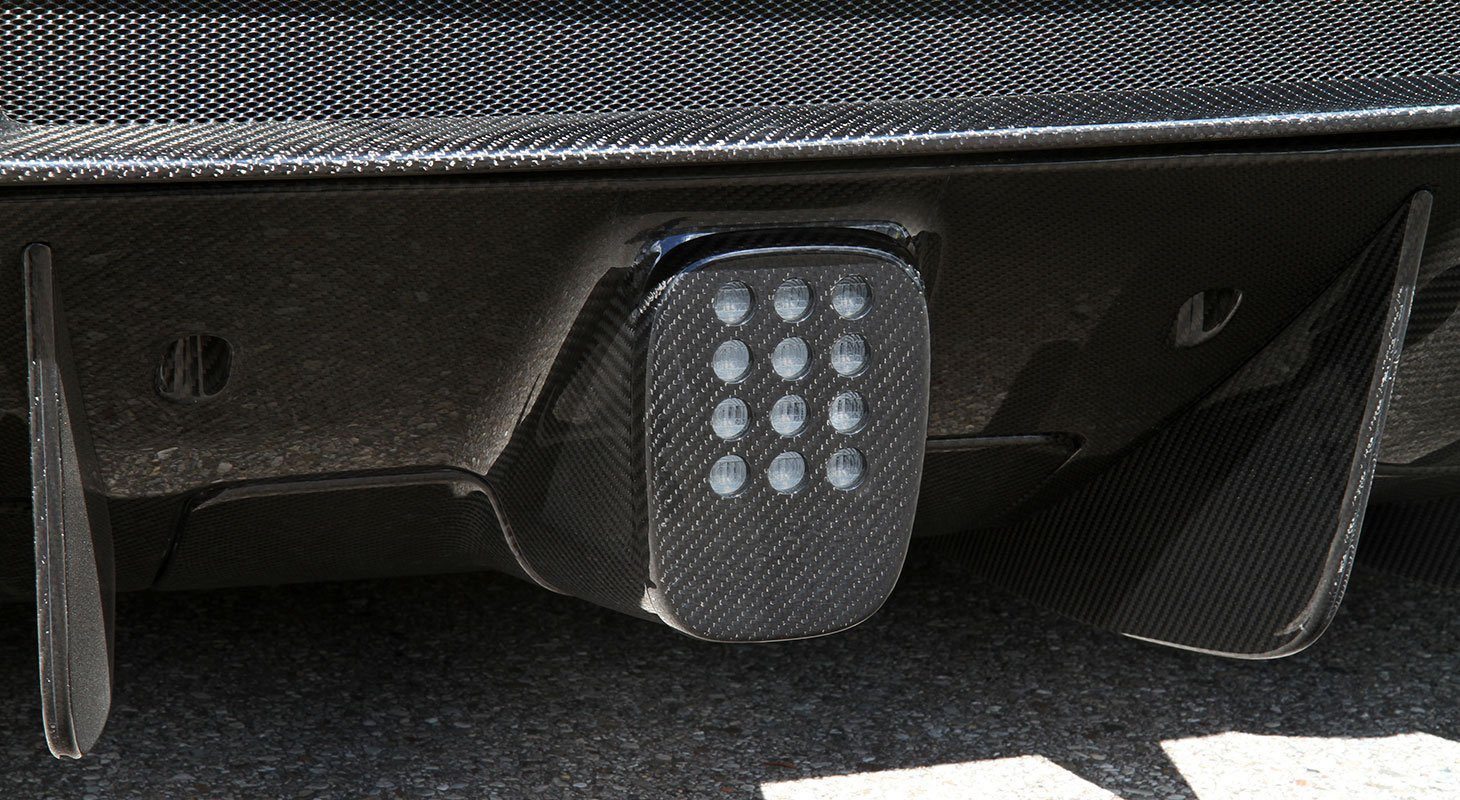 Ferrari 488 Spider/GTB | Novitec Carbon Rear Fog Light Cover - Image 2