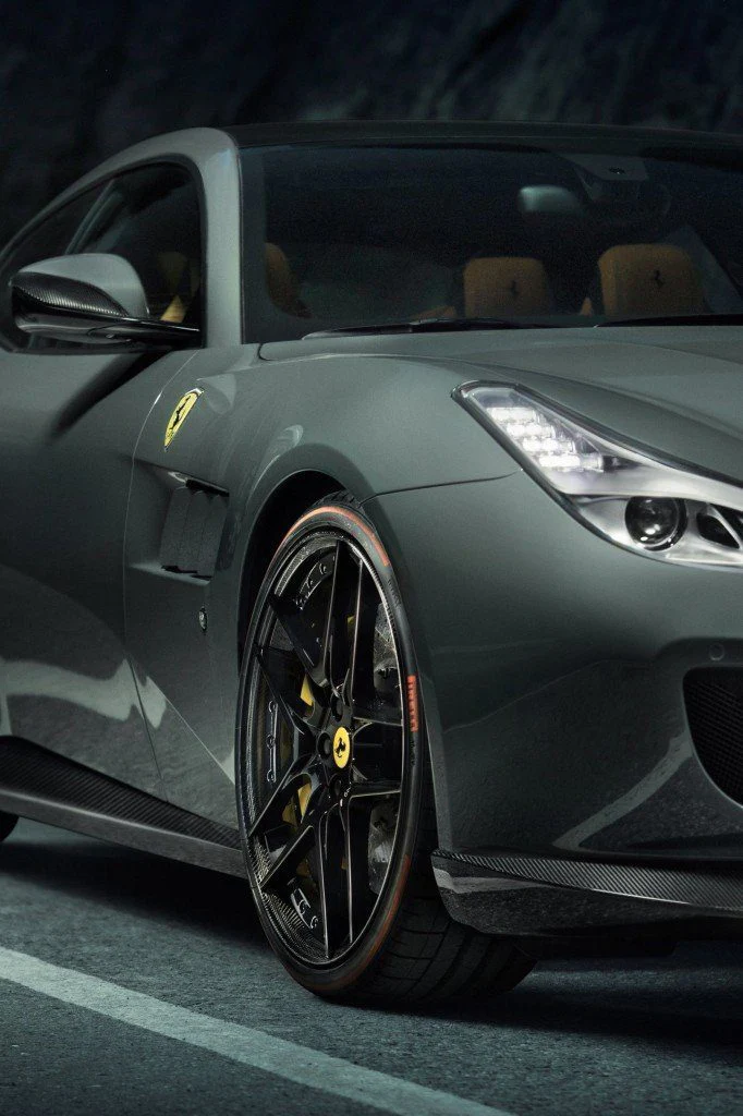 Ferrari GTC4 Lusso | Novitec Front Spoilers - Image 4