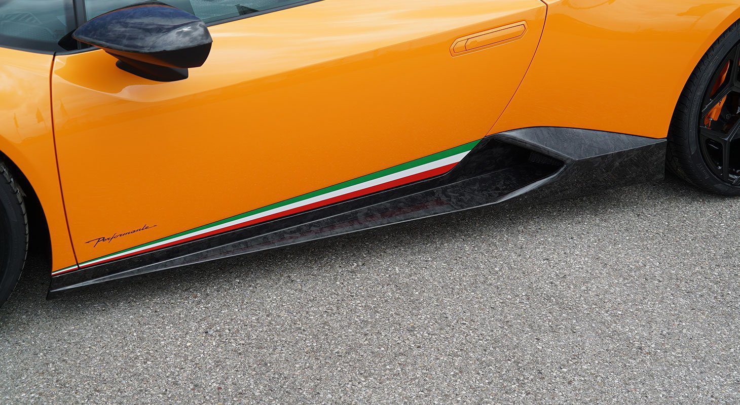 Lamborghini Huracan Performante/Performante Spyder | Novitec Forged Carbon Side Panels - Image 2